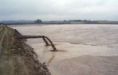 Single point tailings discharge